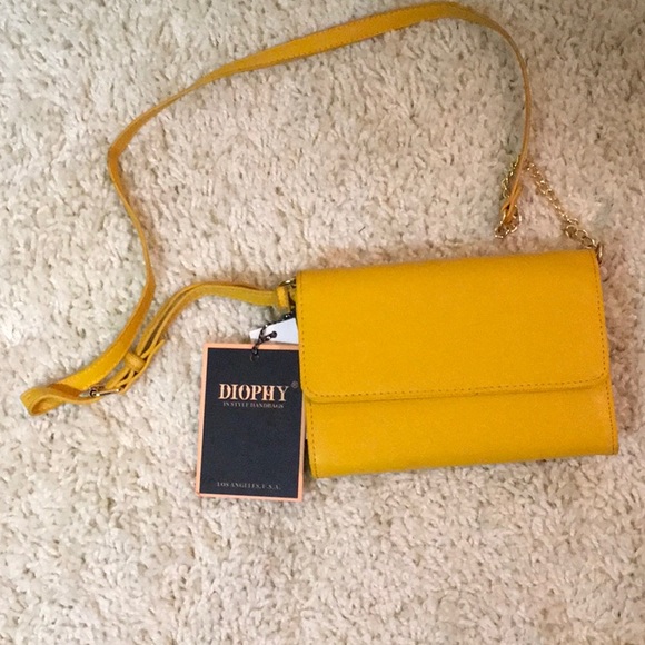 Mustard color handbag - Picture 1 of 4